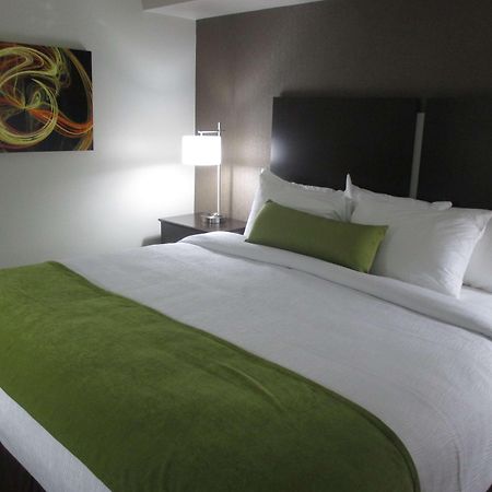 Best Western Harvest Inn & Suites Гранд-Форкс Экстерьер фото