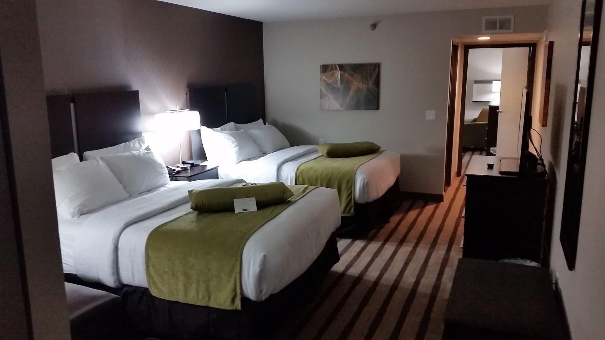 Best Western Harvest Inn & Suites Гранд-Форкс Экстерьер фото