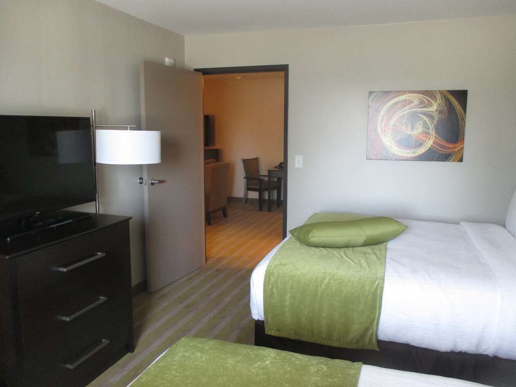 Best Western Harvest Inn & Suites Гранд-Форкс Номер фото