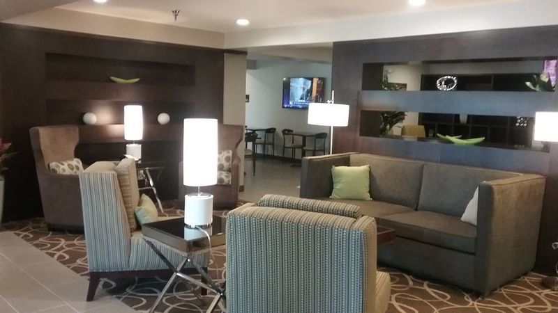 Best Western Harvest Inn & Suites Гранд-Форкс Экстерьер фото